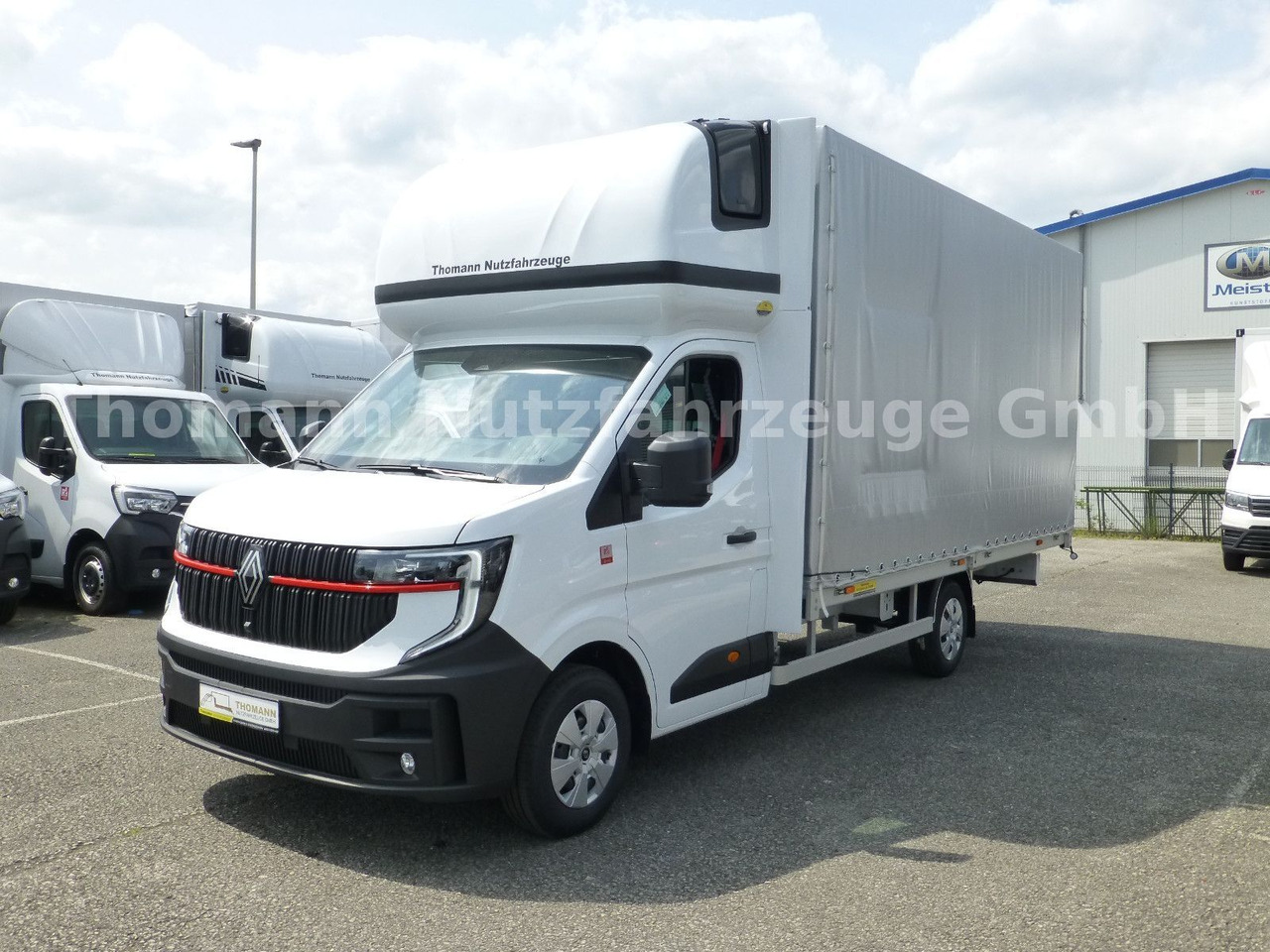 Renault NEW Master Pritsche Plane Schlafkabine - Plachtová dodávka: obrázek 5 Renault NEW Master Pritsche Plane Schlafkabine - Plachtová dodávka: obrázek 5