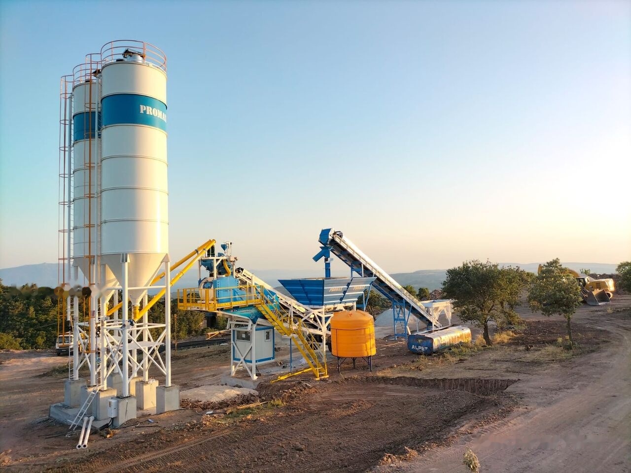 Promax Mobile Concrete Batching Plant PROMAX M60-SNG (60m3/h) - Betonárna: obrázek 5 Promax Mobile Concrete Batching Plant PROMAX M60-SNG (60m3/h) - Betonárna: obrázek 5