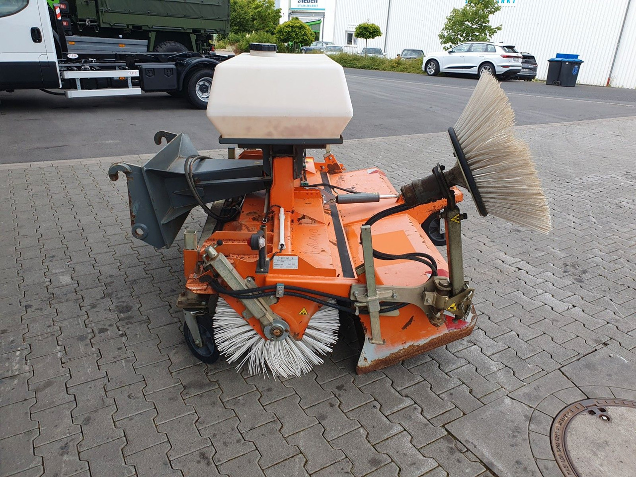 Bema 25 Dual Kehrmaschine / 2.050 mm / 2020 - Zametač: obrázek 5 Bema 25 Dual Kehrmaschine / 2.050 mm / 2020 - Zametač: obrázek 5