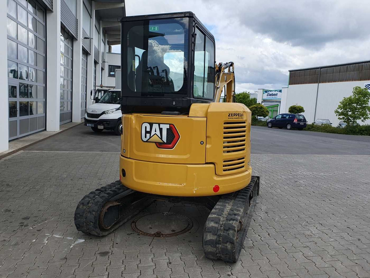 CAT 303.5E2CR / nur 2.107h! / 1x Tieflöffel / 2021 - Mini rýpadlo: obrázek 4 CAT 303.5E2CR / nur 2.107h! / 1x Tieflöffel / 2021 - Mini rýpadlo: obrázek 4