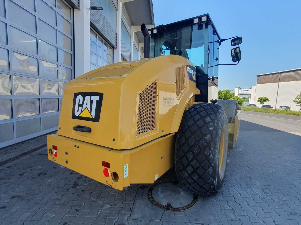 CAT CS66B Walzenzug / 2017 / nur 630h! / Klima - Kompaktor: obrázek 3 CAT CS66B Walzenzug / 2017 / nur 630h! / Klima - Kompaktor: obrázek 3