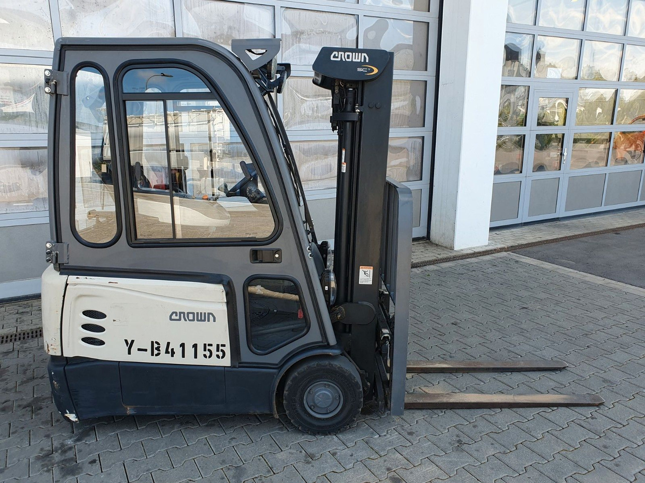 Crown SCT6020-1.3 / Triplex 4,3m / 2.658h / 2020 - Elektrický vysokozdvižný vozík: obrázek 2 Crown SCT6020-1.3 / Triplex 4,3m / 2.658h / 2020 - Elektrický vysokozdvižný vozík: obrázek 2