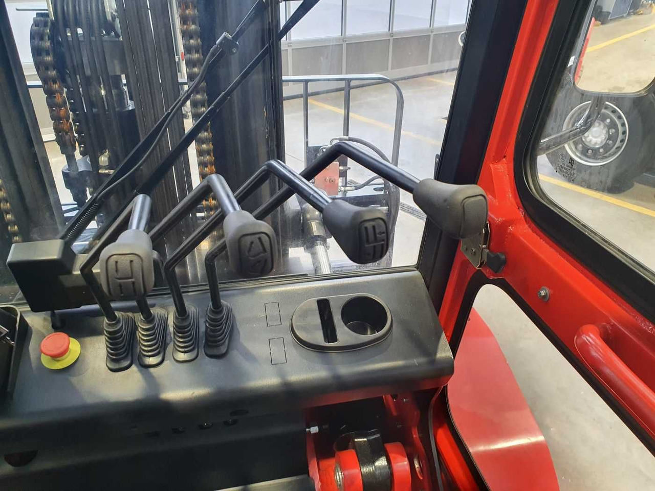 Elektrický vysokozdvižný vozík EP Equipment EFL 702 / 7T / Triplex: 5,40m / ZVG: obrázek 11