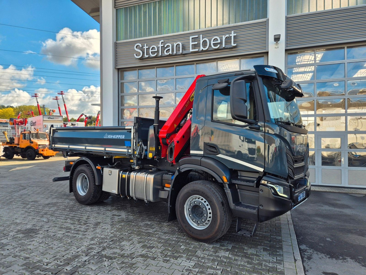 Iveco AD200X46/P HR OFF Palfinger PK 12.501 Funk AHK - Sklápěč, Auto s hydraulickou rukou: obrázek 5 Iveco AD200X46/P HR OFF Palfinger PK 12.501 Funk AHK - Sklápěč, Auto s hydraulickou rukou: obrázek 5