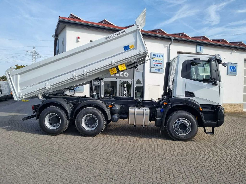 Iveco AD300X48Z HR OFF 6x4 Meiller-Kipper + Bordmatik - Sklápěč: obrázek 2 Iveco AD300X48Z HR OFF 6x4 Meiller-Kipper + Bordmatik - Sklápěč: obrázek 2