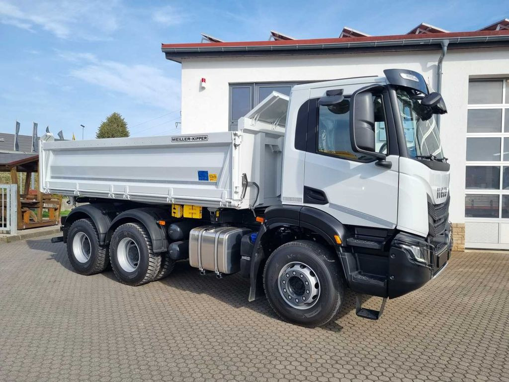 Iveco AD300X48Z HR OFF 6x4 Meiller-Kipper + Bordmatik - Sklápěč: obrázek 5 Iveco AD300X48Z HR OFF 6x4 Meiller-Kipper + Bordmatik - Sklápěč: obrázek 5