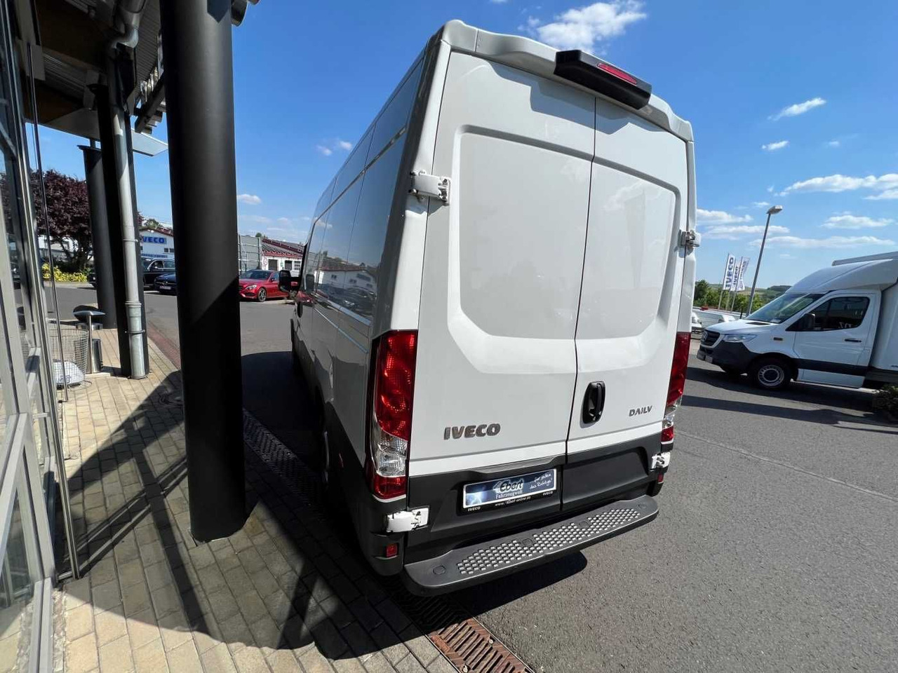 Iveco Daily 35 S 16 V *Klima*3.520mm* - Furgon: obrázek 5 Iveco Daily 35 S 16 V *Klima*3.520mm* - Furgon: obrázek 5