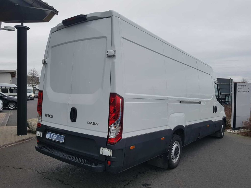 Iveco Daily 35 S 16 V *Klima*L4.100mm* - Furgon: obrázek 4 Iveco Daily 35 S 16 V *Klima*L4.100mm* - Furgon: obrázek 4