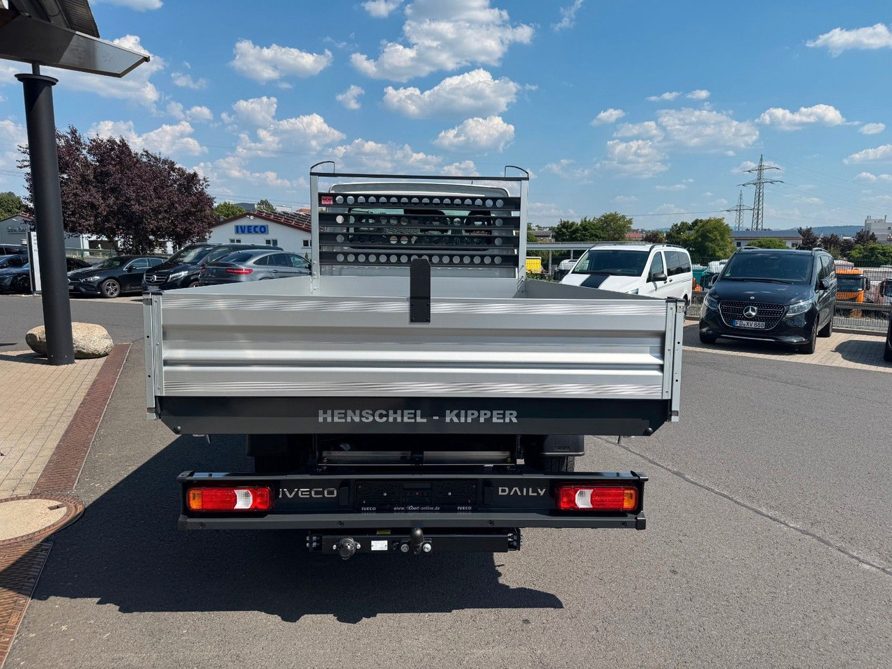 Iveco Daily 35S16 3.0L Kipper *R3.450mm*AHK*Automatik* - Dodávka sklápěč: obrázek 5 Iveco Daily 35S16 3.0L Kipper *R3.450mm*AHK*Automatik* - Dodávka sklápěč: obrázek 5