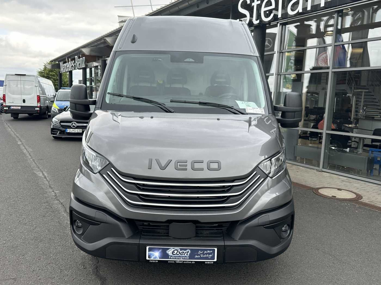 Iveco Daily 35S16 HA8V 3.0L *R3.520mm*AHK*Automatik* - Furgon: obrázek 2 Iveco Daily 35S16 HA8V 3.0L *R3.520mm*AHK*Automatik* - Furgon: obrázek 2
