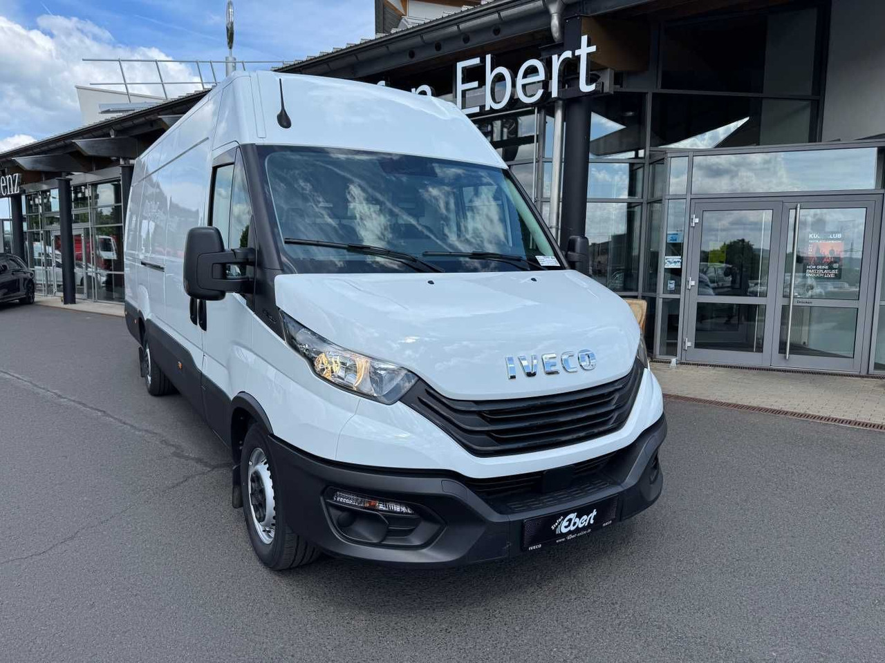 Iveco Daily 35S16 *Klima*Radstand4.100mm* - Furgon: obrázek 2 Iveco Daily 35S16 *Klima*Radstand4.100mm* - Furgon: obrázek 2