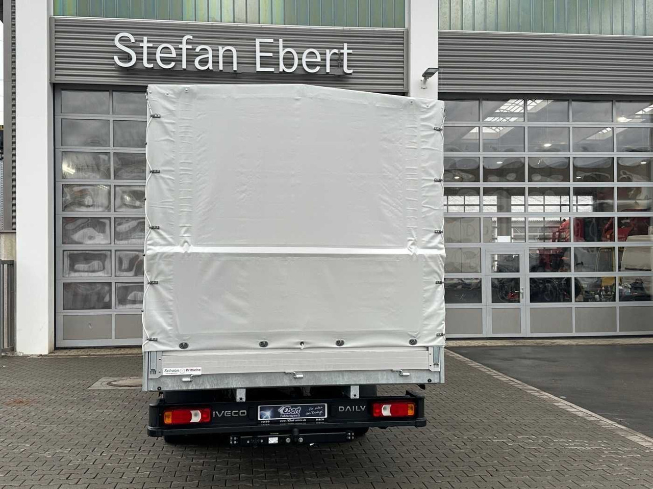 Dodávka valník, Dodávka s dvojitou kabinou Iveco Daily 50C18H A8 DoKa *AHK*Automatik*7-Sitze*: obrázek 6