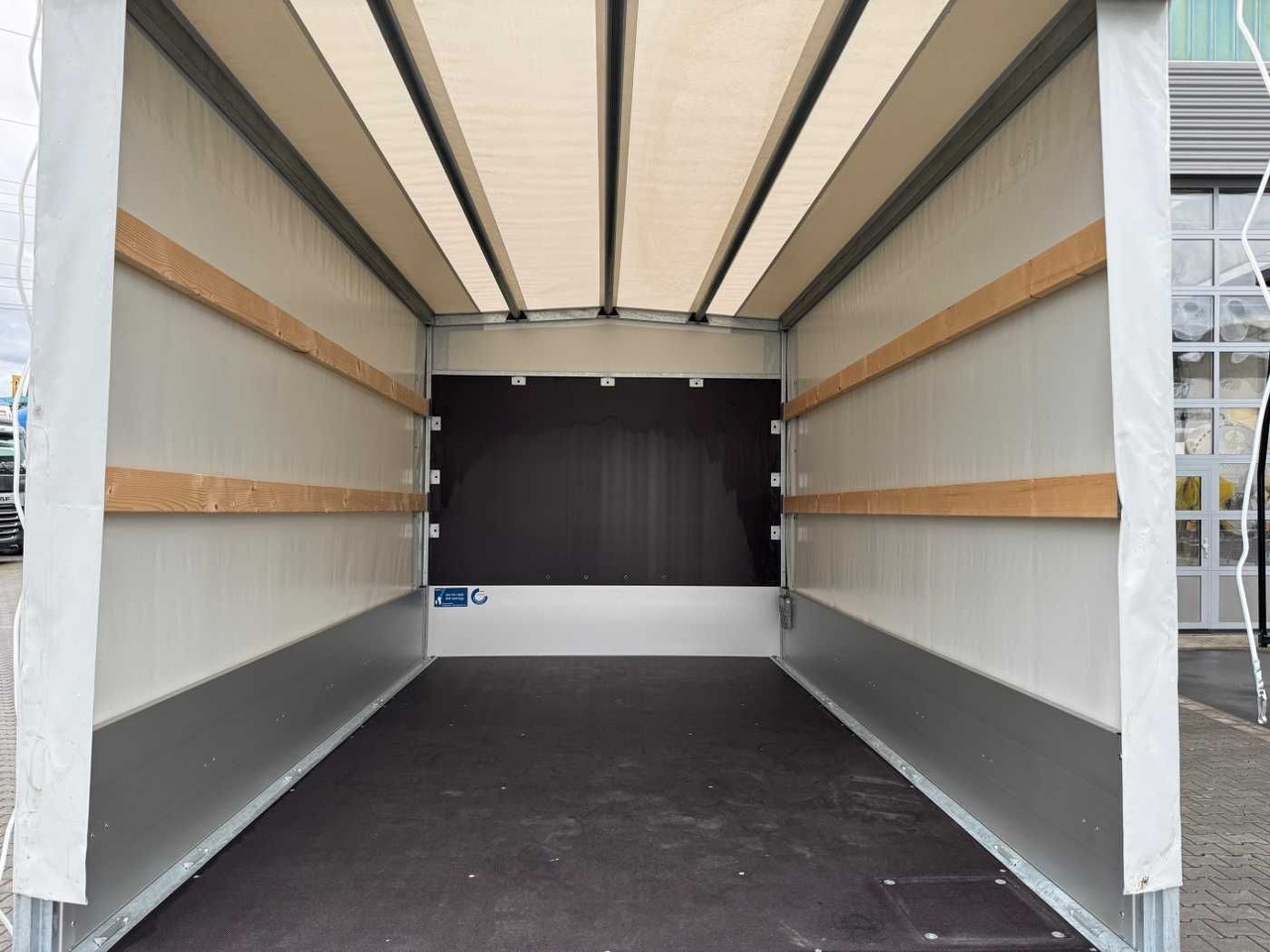 Dodávka valník, Dodávka s dvojitou kabinou Iveco Daily 50C18H A8 DoKa *AHK*Automatik*7-Sitze*: obrázek 8