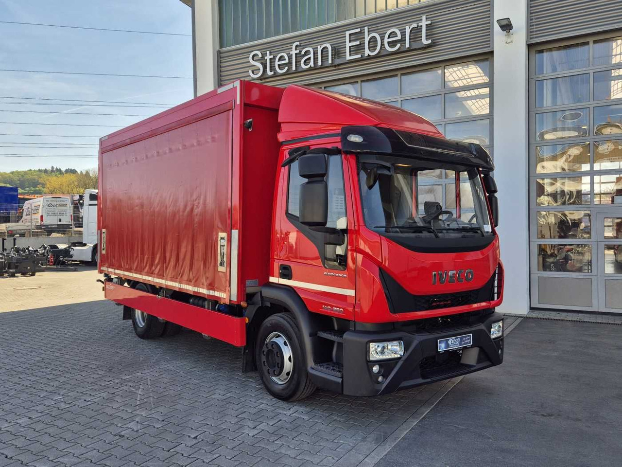 Iveco Eurocargo ML140E25/P Schiebeplanen LBW 1.500kg - Přepravník nápojů: obrázek 3 Iveco Eurocargo ML140E25/P Schiebeplanen LBW 1.500kg - Přepravník nápojů: obrázek 3