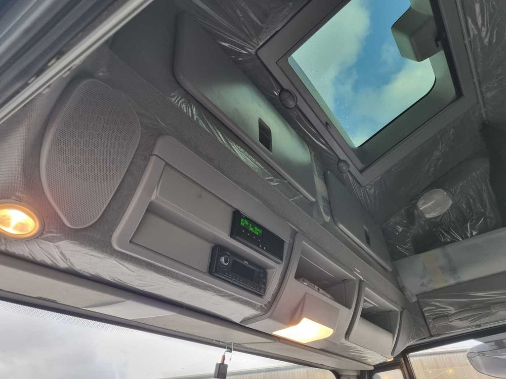 Nový Plachtový nákladní auto Iveco Eurocargo ML180E32/FP Curtainsider + LBW 2x AHK: obrázek 14