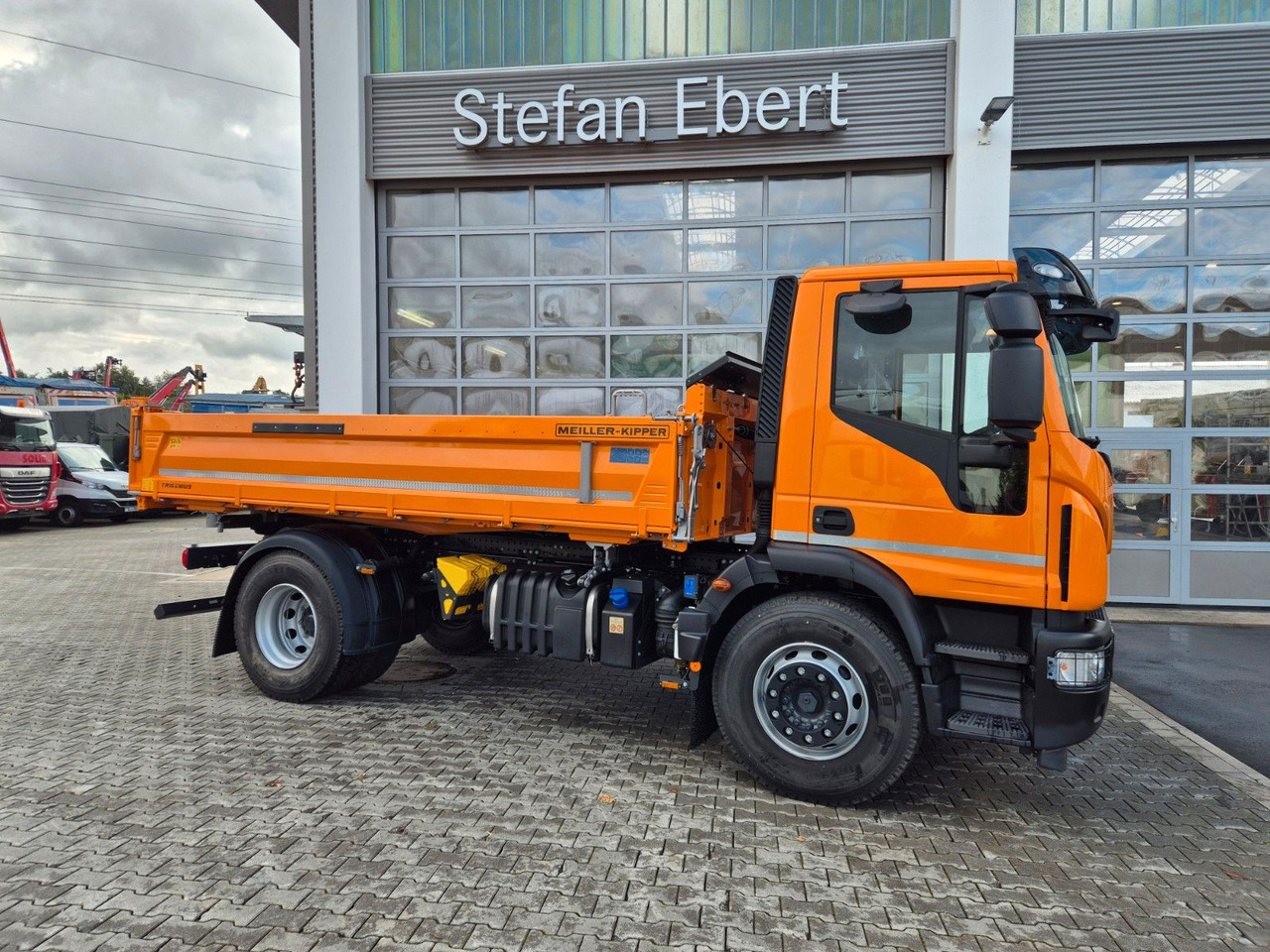 Iveco Eurocargo ML180E32K 4x2 Meiller AHK - Sklápěč: obrázek 5 Iveco Eurocargo ML180E32K 4x2 Meiller AHK - Sklápěč: obrázek 5