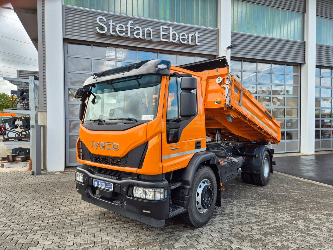Iveco Eurocargo ML180E32K 4x2 Meiller AHK - Sklápěč: obrázek 4 Iveco Eurocargo ML180E32K 4x2 Meiller AHK - Sklápěč: obrázek 4