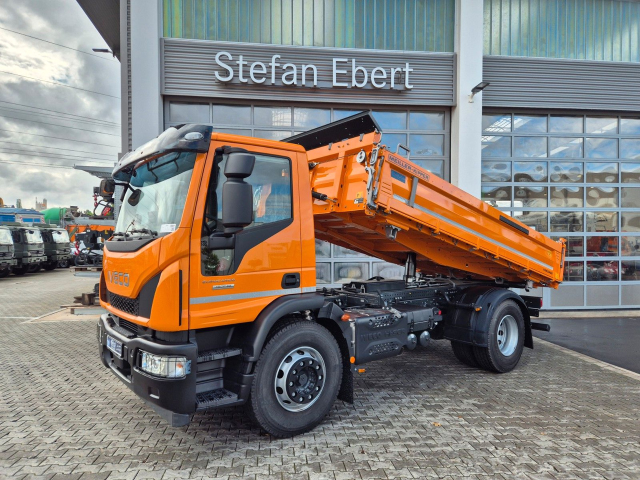 Iveco Eurocargo ML180E32K 4x2 Meiller AHK - Sklápěč: obrázek 1 Iveco Eurocargo ML180E32K 4x2 Meiller AHK - Sklápěč: obrázek 1