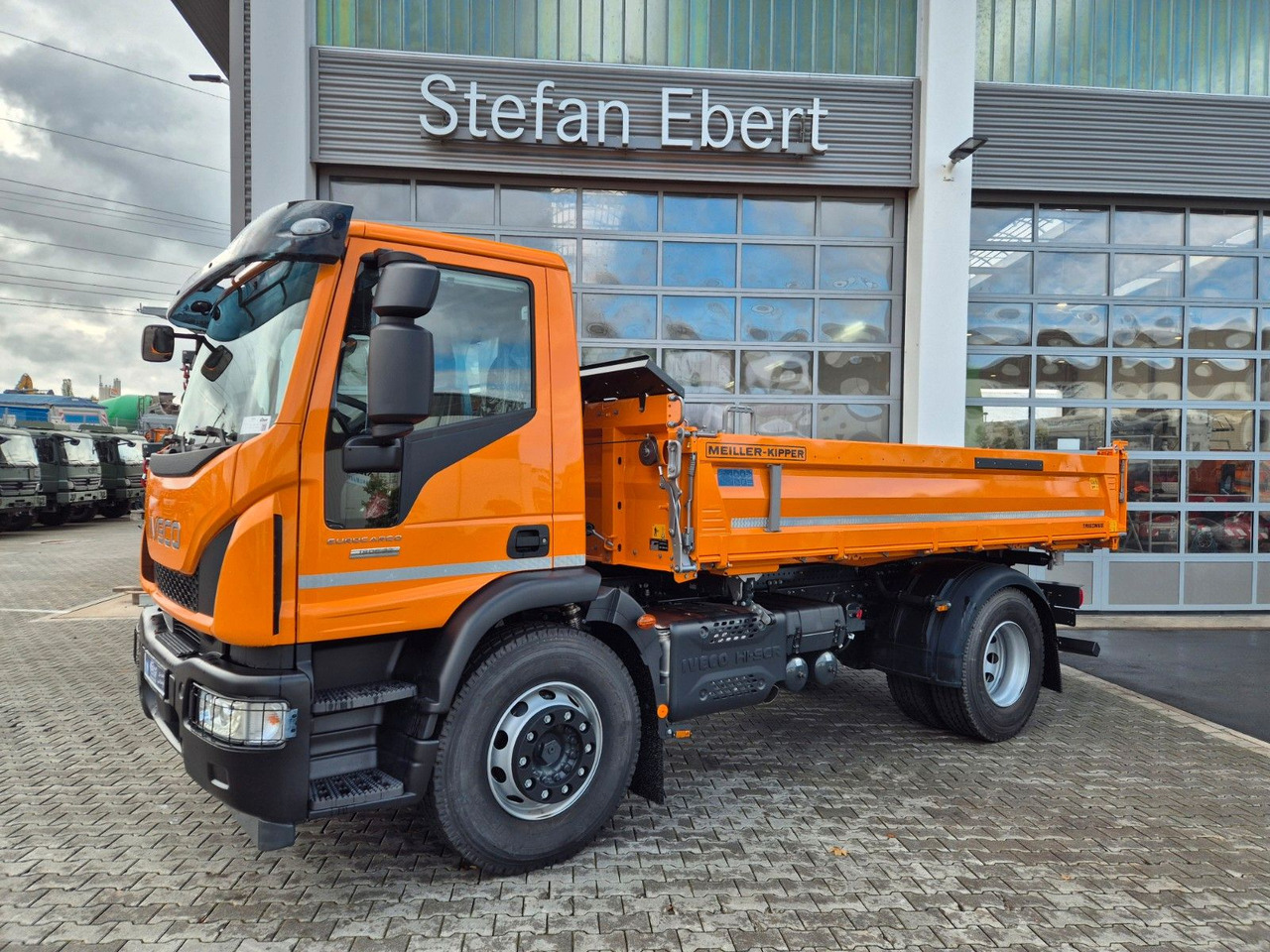 Iveco Eurocargo ML180E32K 4x2 Meiller AHK - Sklápěč: obrázek 5 Iveco Eurocargo ML180E32K 4x2 Meiller AHK - Sklápěč: obrázek 5