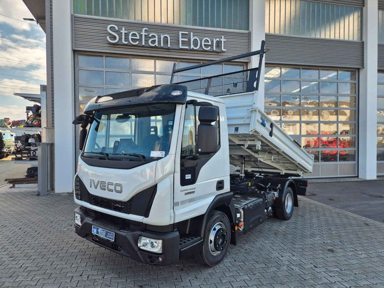 Iveco Eurocargo ML80E21 Meiller 2x AHK 3 Sitze Klima - Dodávka sklápěč: obrázek 1 Iveco Eurocargo ML80E21 Meiller 2x AHK 3 Sitze Klima - Dodávka sklápěč: obrázek 1