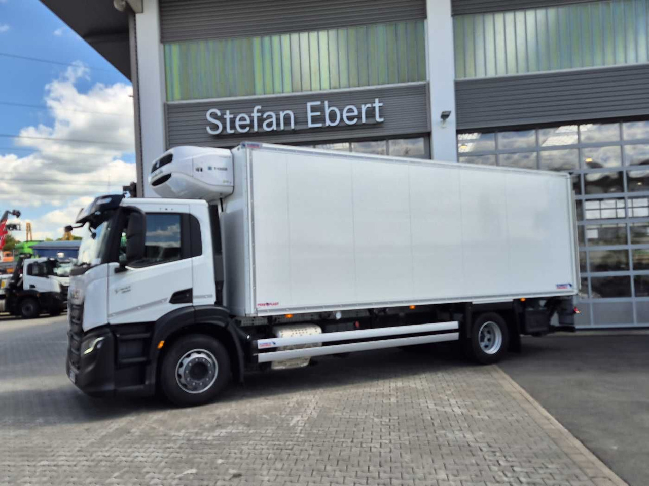 Iveco S-Way AD190S40/FP ThermoKing T-1000R LBW Tür AHK - Chladírenský nákladní automobil: obrázek 3 Iveco S-Way AD190S40/FP ThermoKing T-1000R LBW Tür AHK - Chladírenský nákladní automobil: obrázek 3