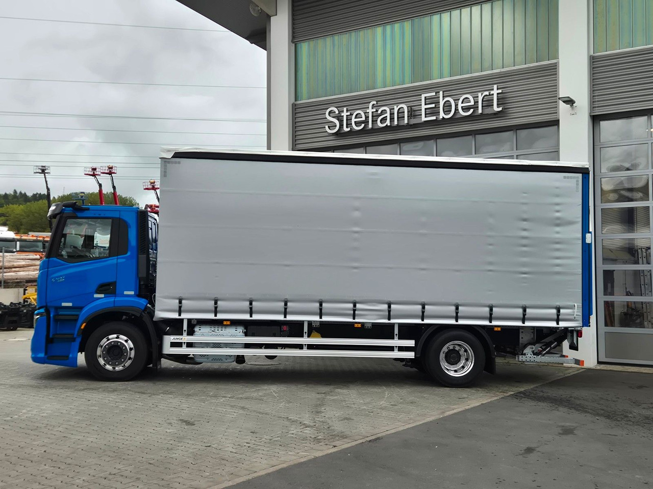 Iveco S-Way AD190S40/P Curtainsider *MirrorCam*LBW* - Plachtový nákladní auto: obrázek 5 Iveco S-Way AD190S40/P Curtainsider *MirrorCam*LBW* - Plachtový nákladní auto: obrázek 5