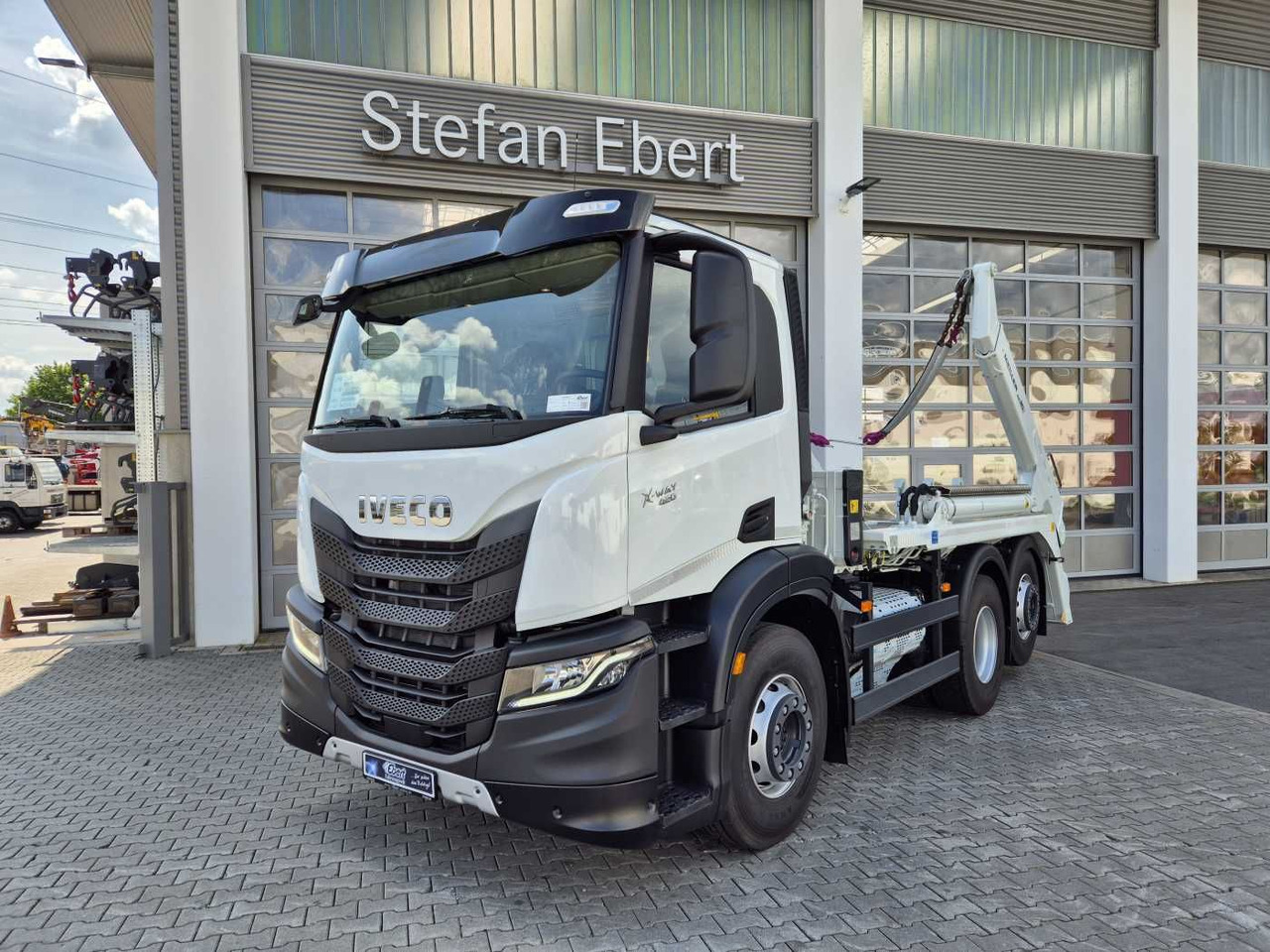 Iveco X-Way AD280X42Y/PS Meiller AK 16.T Funk Intarder - Sklápěč: obrázek 2 Iveco X-Way AD280X42Y/PS Meiller AK 16.T Funk Intarder - Sklápěč: obrázek 2