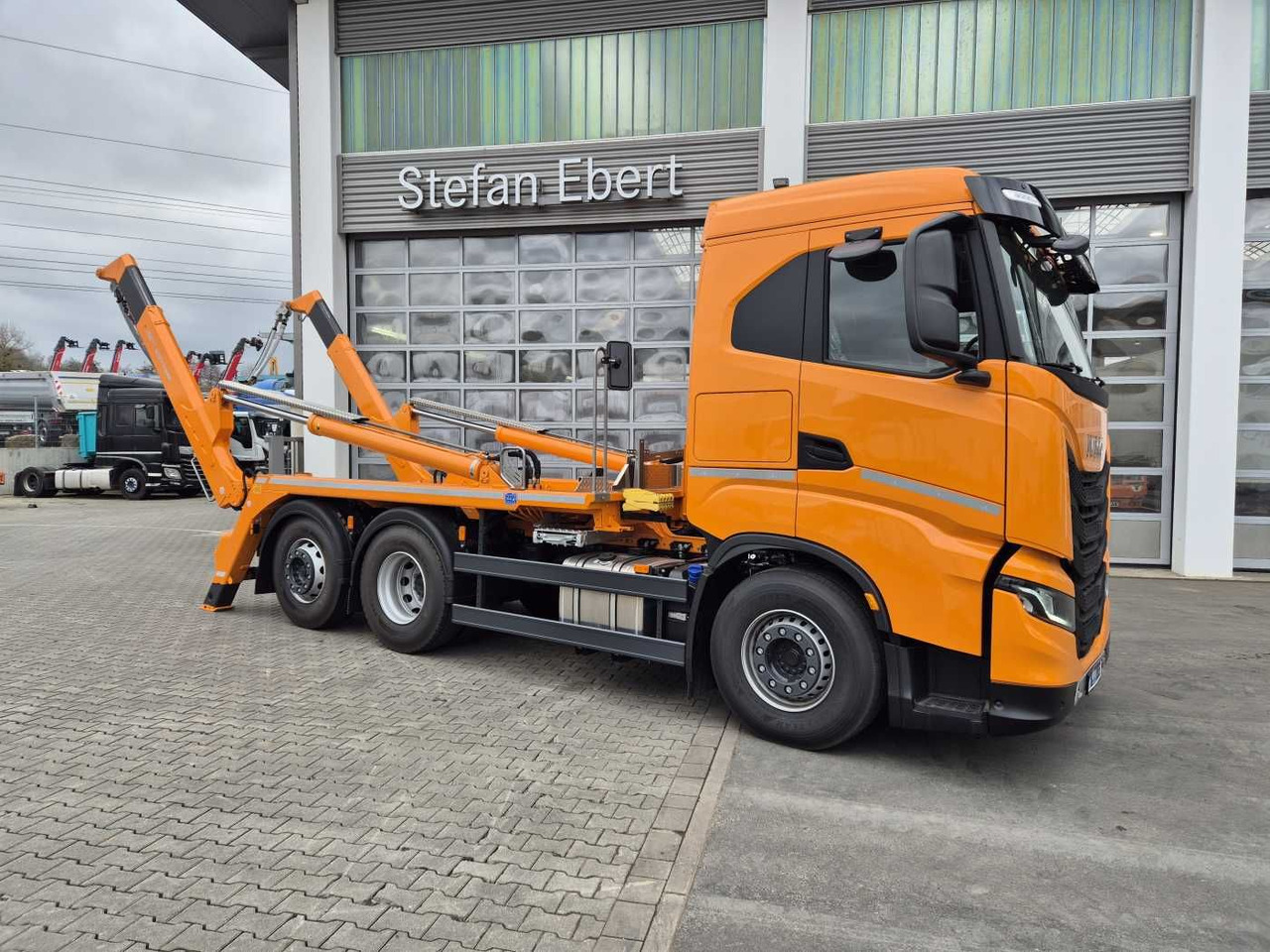 Iveco X-Way AS280X46Y/PS ON 6x2 MEILLER AK16 Intarder - Sklápěč: obrázek 4 Iveco X-Way AS280X46Y/PS ON 6x2 MEILLER AK16 Intarder - Sklápěč: obrázek 4