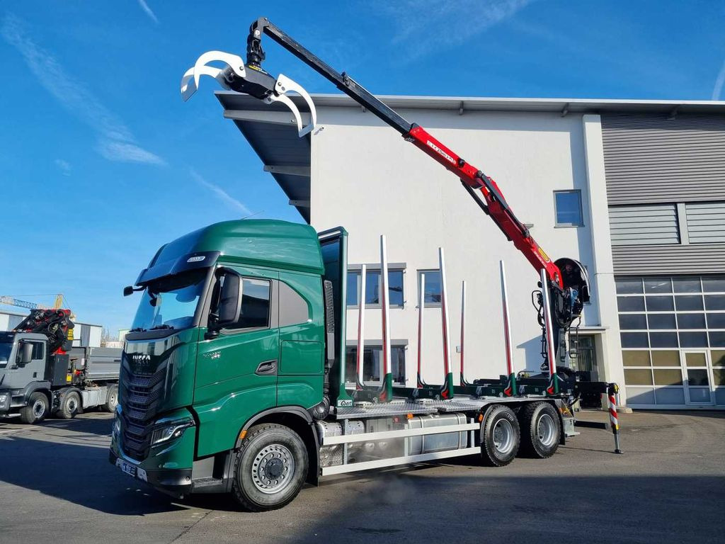 Iveco X-Way AS300X57 Z/P HR ON+ 6x4 (6x6 Hi Traction) - Lesovůz, Auto s hydraulickou rukou: obrázek 2 Iveco X-Way AS300X57 Z/P HR ON+ 6x4 (6x6 Hi Traction) - Lesovůz, Auto s hydraulickou rukou: obrázek 2