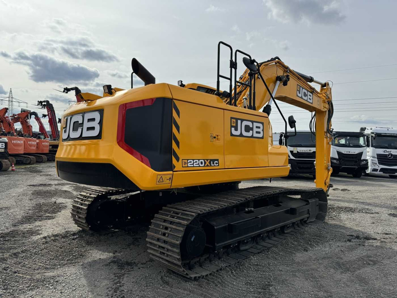 JCB 220X LC / DEMO / nur 70h / 2022 / X-Line PRO - Pásové rýpadlo: obrázek 4 JCB 220X LC / DEMO / nur 70h / 2022 / X-Line PRO - Pásové rýpadlo: obrázek 4