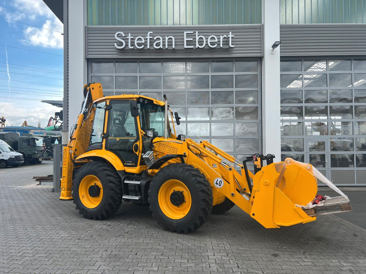 JCB 4CX / Klappschaufel / Dual Drive / Sonderedition - Rýpadlo-nakladač: obrázek 1 JCB 4CX / Klappschaufel / Dual Drive / Sonderedition - Rýpadlo-nakladač: obrázek 1