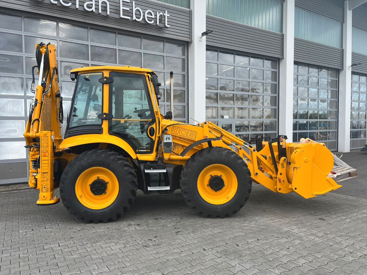 JCB 4CX / Klappschaufel / Dual Drive / Sonderedition - Rýpadlo-nakladač: obrázek 2 JCB 4CX / Klappschaufel / Dual Drive / Sonderedition - Rýpadlo-nakladač: obrázek 2