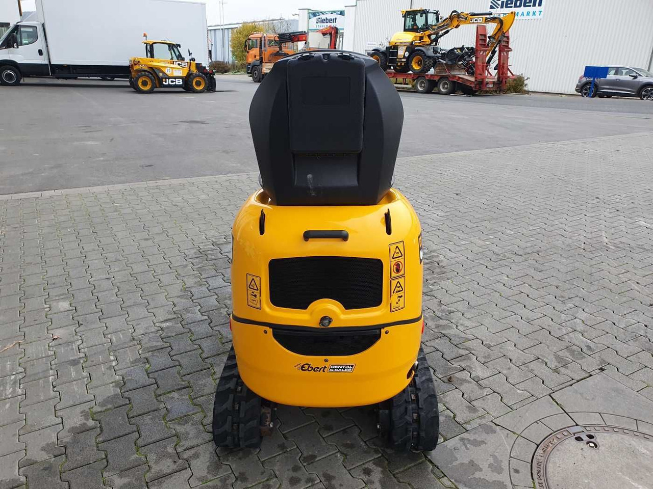 JCB 8008 CTS / MS01 / nur 103h! / 2023 - Mini rýpadlo: obrázek 4 JCB 8008 CTS / MS01 / nur 103h! / 2023 - Mini rýpadlo: obrázek 4
