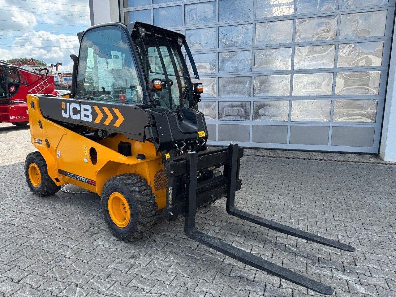 JCB TLT 35-26D 4WD Teletruck / NEU 2025 / SS - Teleskopický manipulátor: obrázek 2 JCB TLT 35-26D 4WD Teletruck / NEU 2025 / SS - Teleskopický manipulátor: obrázek 2