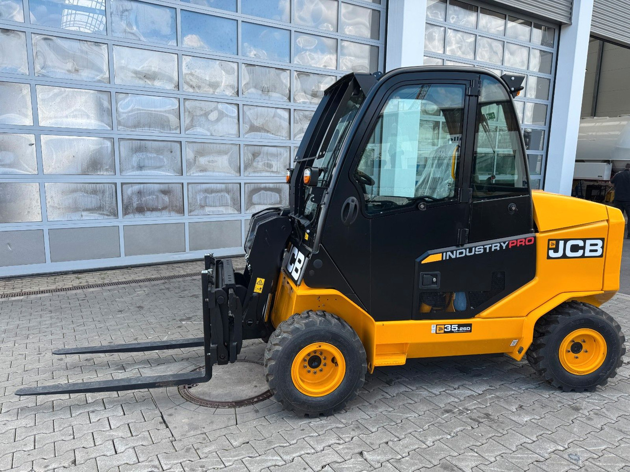 JCB TLT 35-26D 4WD Teletruck / NEU 2025 / SS - Teleskopický manipulátor: obrázek 5 JCB TLT 35-26D 4WD Teletruck / NEU 2025 / SS - Teleskopický manipulátor: obrázek 5