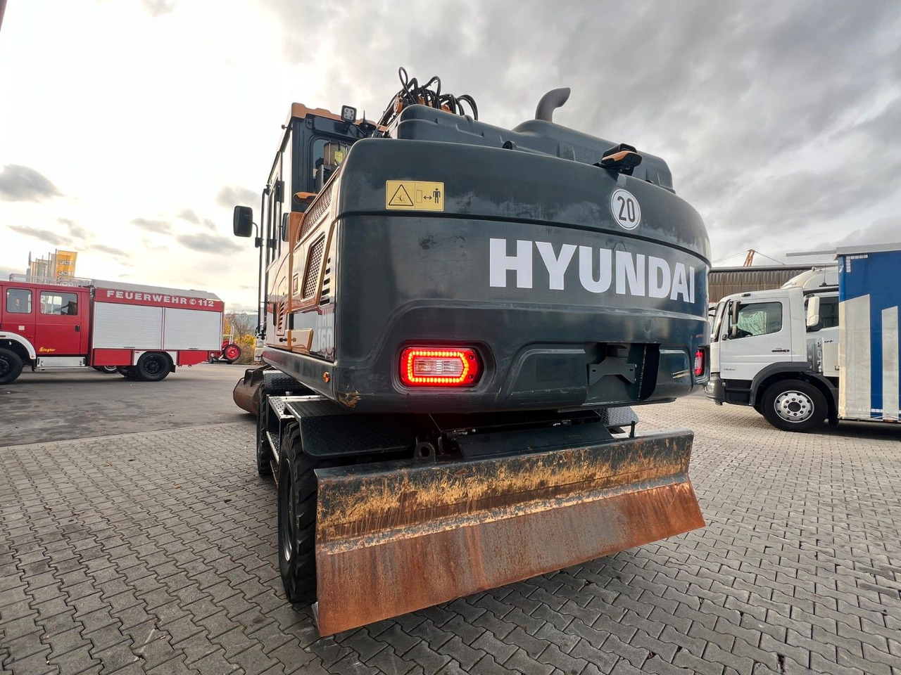 Hyundai HW 160 / OQ 65 / nur 714h! / Löffelpaket - Jiná technika: obrázek 5 Hyundai HW 160 / OQ 65 / nur 714h! / Löffelpaket - Jiná technika: obrázek 5