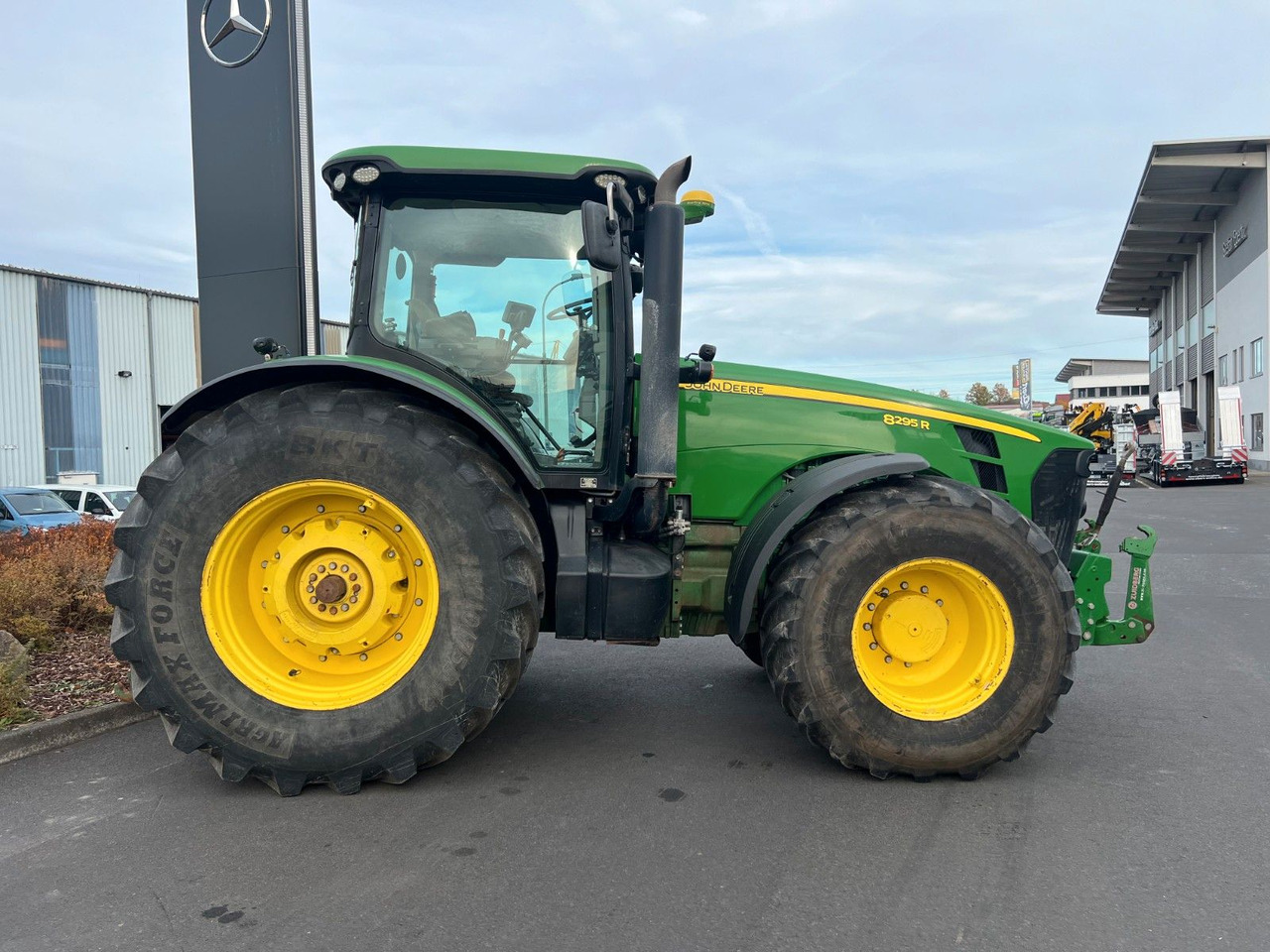 John Deere 8295 R / kein AdBlue / Rückfahreinrichtung - Traktor: obrázek 3 John Deere 8295 R / kein AdBlue / Rückfahreinrichtung - Traktor: obrázek 3