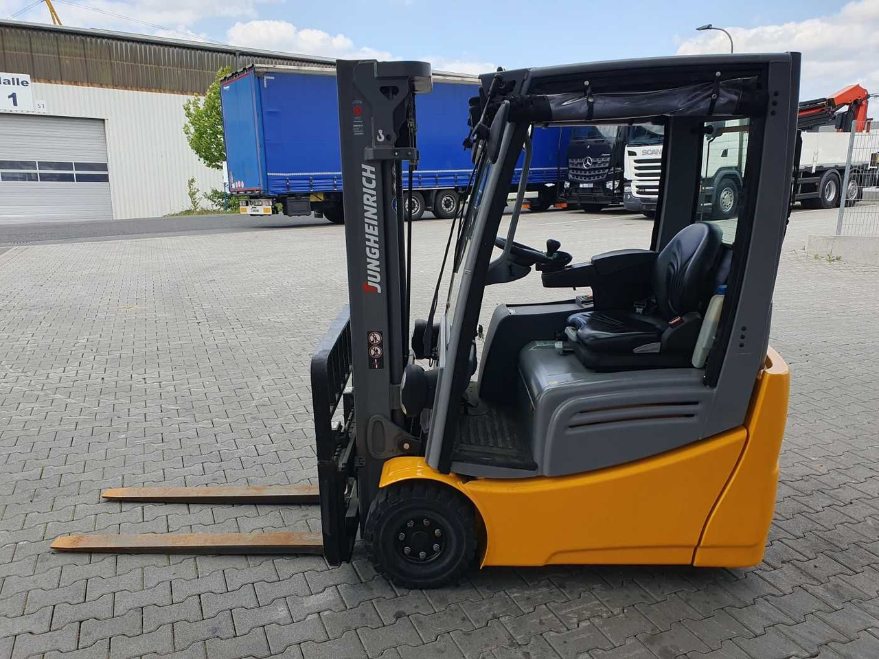 Elektrický vysokozdvižný vozík Jungheinrich EFG 215 / Triplex: 4.25m! / SS / nur 1.368h!: obrázek 7