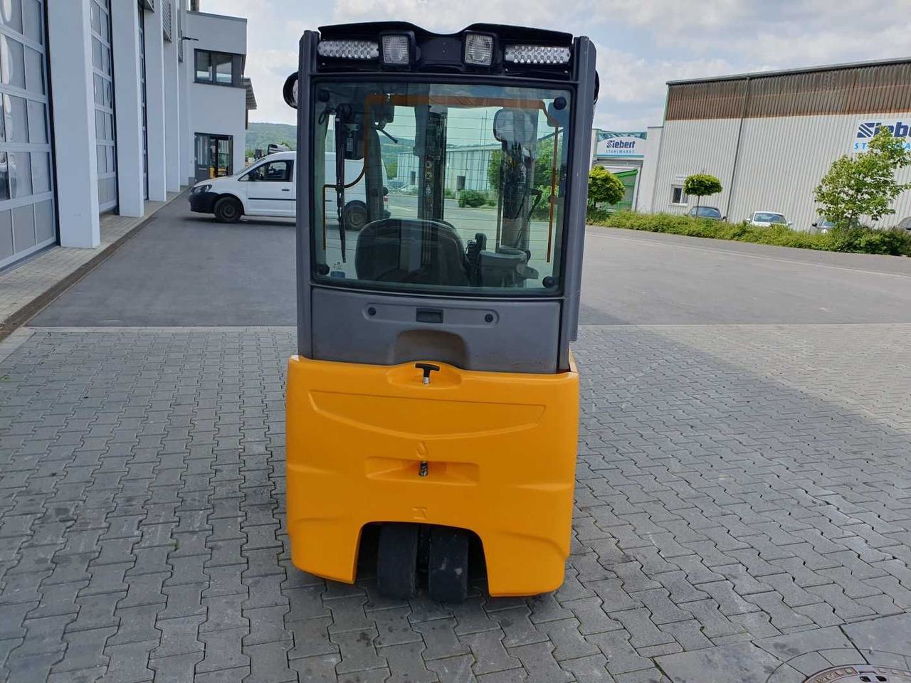 Jungheinrich EFG 215 / Triplex: 4.25m! / nur 3.439h! / 2022 - Elektrický vysokozdvižný vozík: obrázek 5 Jungheinrich EFG 215 / Triplex: 4.25m! / nur 3.439h! / 2022 - Elektrický vysokozdvižný vozík: obrázek 5