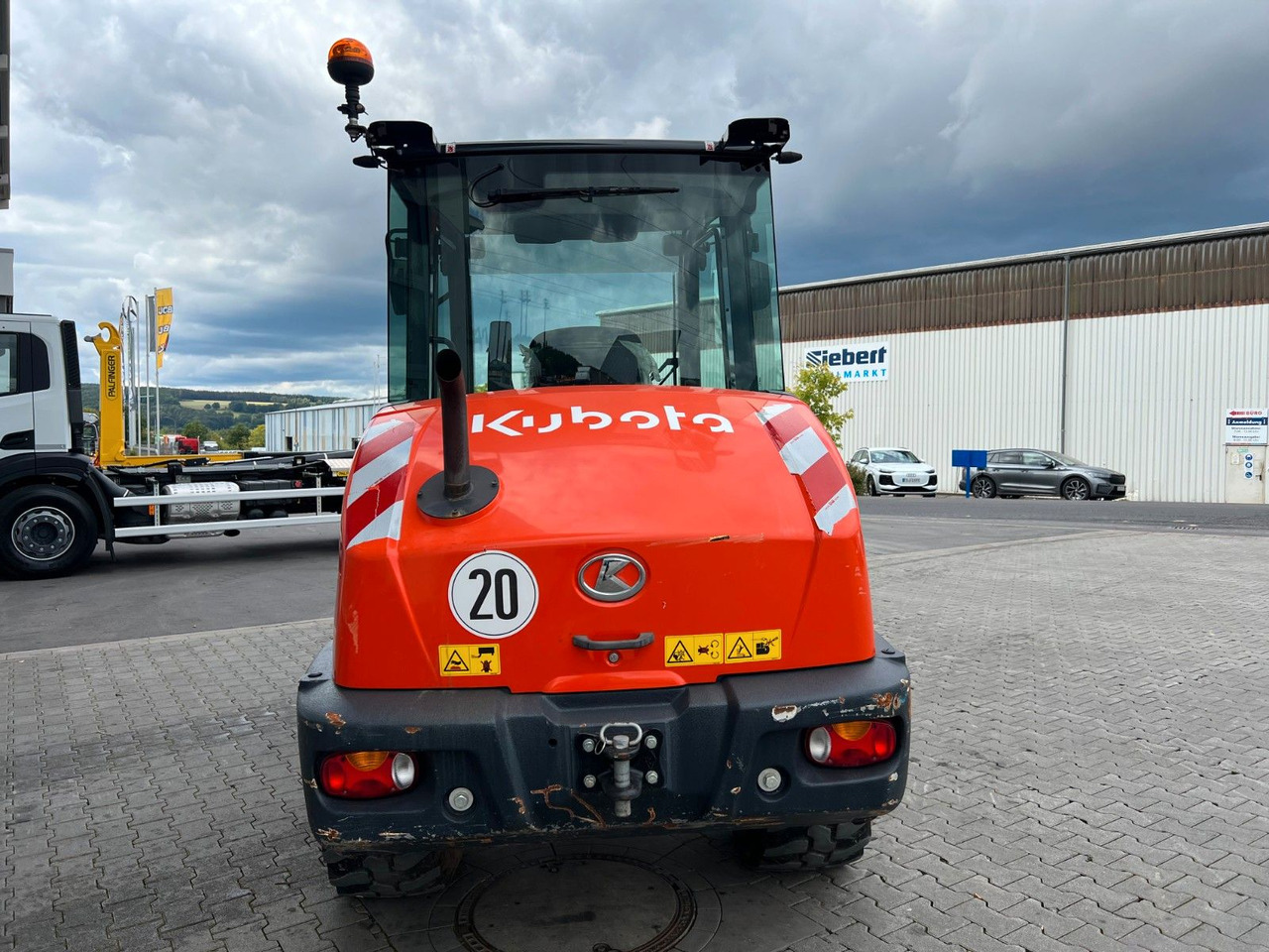 Kubota R070 / Gabel & Schaufel / nur 1.869h! - Kolový nakladač: obrázek 5 Kubota R070 / Gabel & Schaufel / nur 1.869h! - Kolový nakladač: obrázek 5