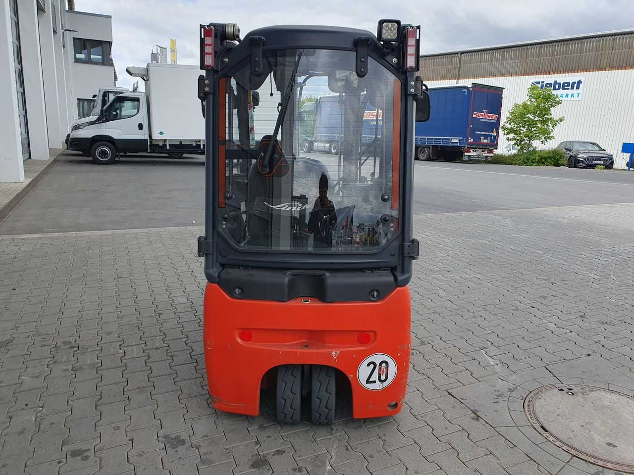 Linde E14 - 02 / Triplex: 4.00m! / SS / nur 1.777h! - Elektrický vysokozdvižný vozík: obrázek 4 Linde E14 - 02 / Triplex: 4.00m! / SS / nur 1.777h! - Elektrický vysokozdvižný vozík: obrázek 4