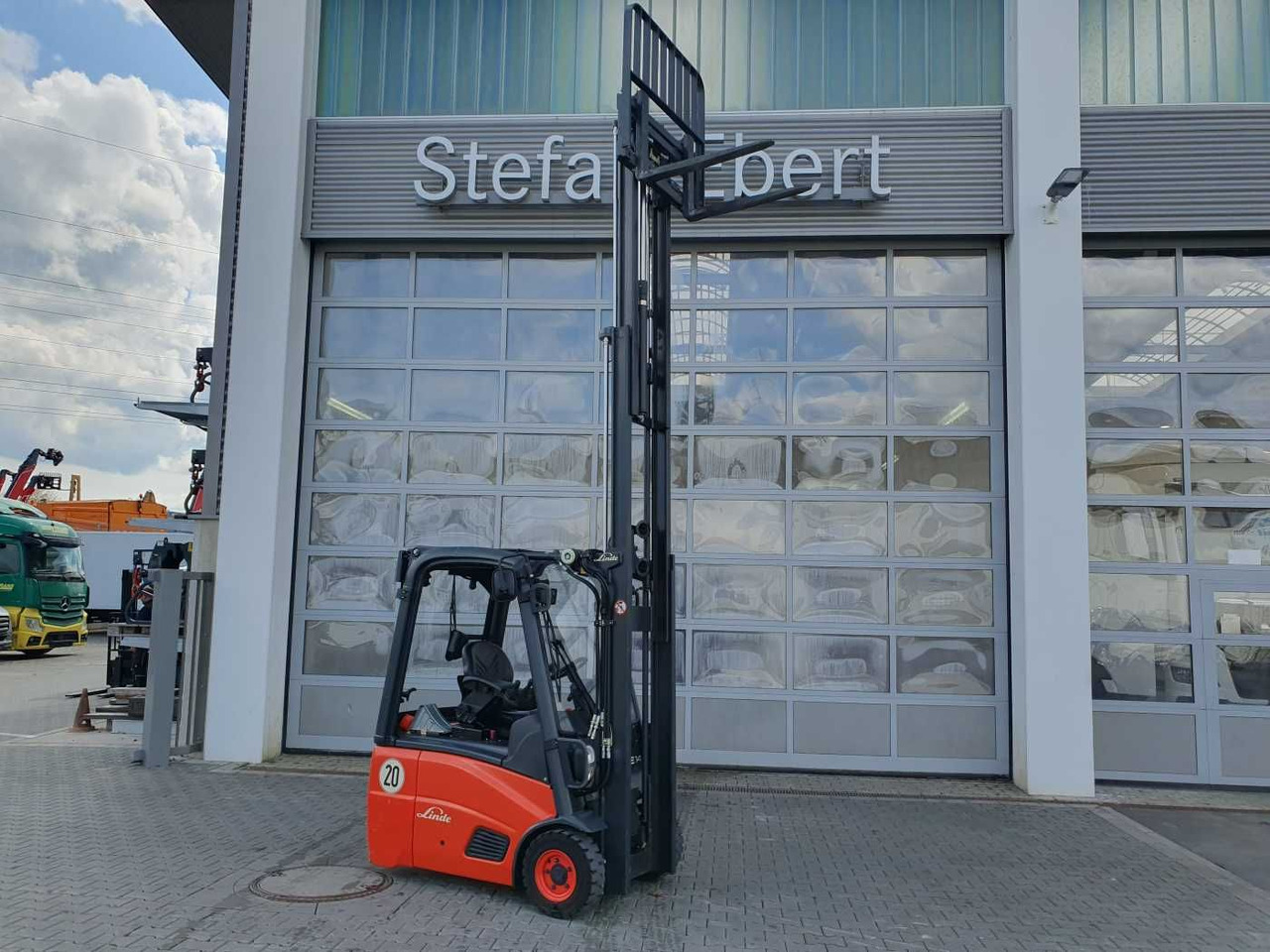 Linde H14 - 01 / 2024 / Duplex: 4.10m! / SS / nur 534h - Elektrický vysokozdvižný vozík: obrázek 2 Linde H14 - 01 / 2024 / Duplex: 4.10m! / SS / nur 534h - Elektrický vysokozdvižný vozík: obrázek 2