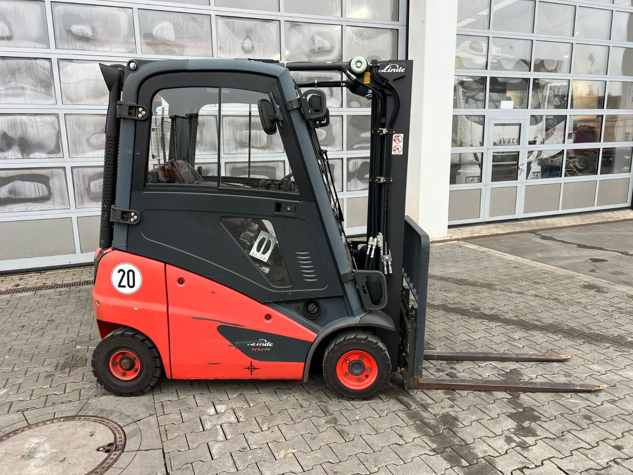 Linde H14D-01 / Triplex: 4.60m! / SS / nur 1.672h! - Dieselový vysokozdvižný vozík: obrázek 2 Linde H14D-01 / Triplex: 4.60m! / SS / nur 1.672h! - Dieselový vysokozdvižný vozík: obrázek 2