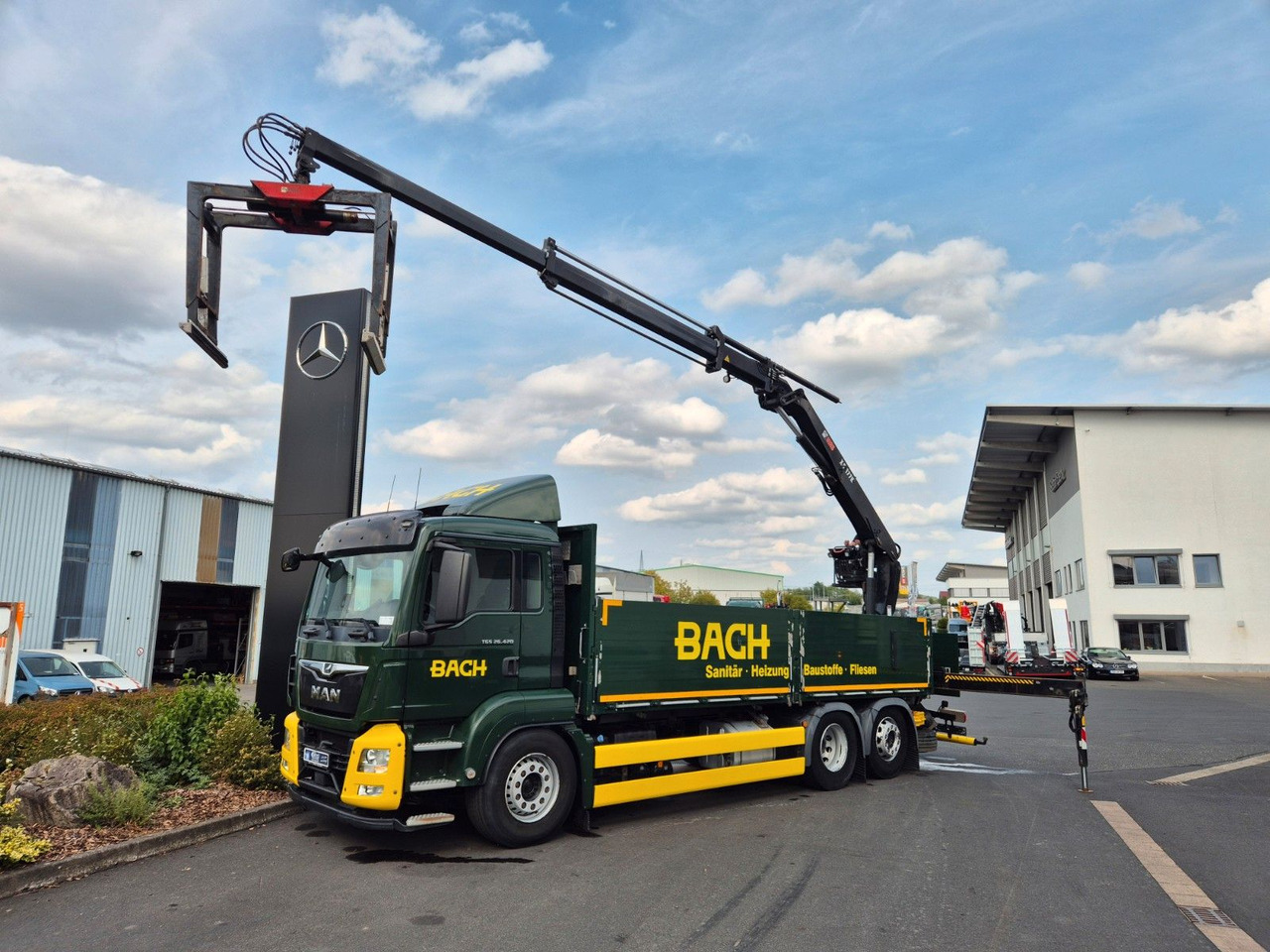 MAN TGS 26.420 6x2-4 LL Hiab 177K PRO 2 Stück - Nákladní automobil valníkový/ Plošinový, Auto s hydraulickou rukou: obrázek 1 MAN TGS 26.420 6x2-4 LL Hiab 177K PRO 2 Stück - Nákladní automobil valníkový/ Plošinový, Auto s hydraulickou rukou: obrázek 1