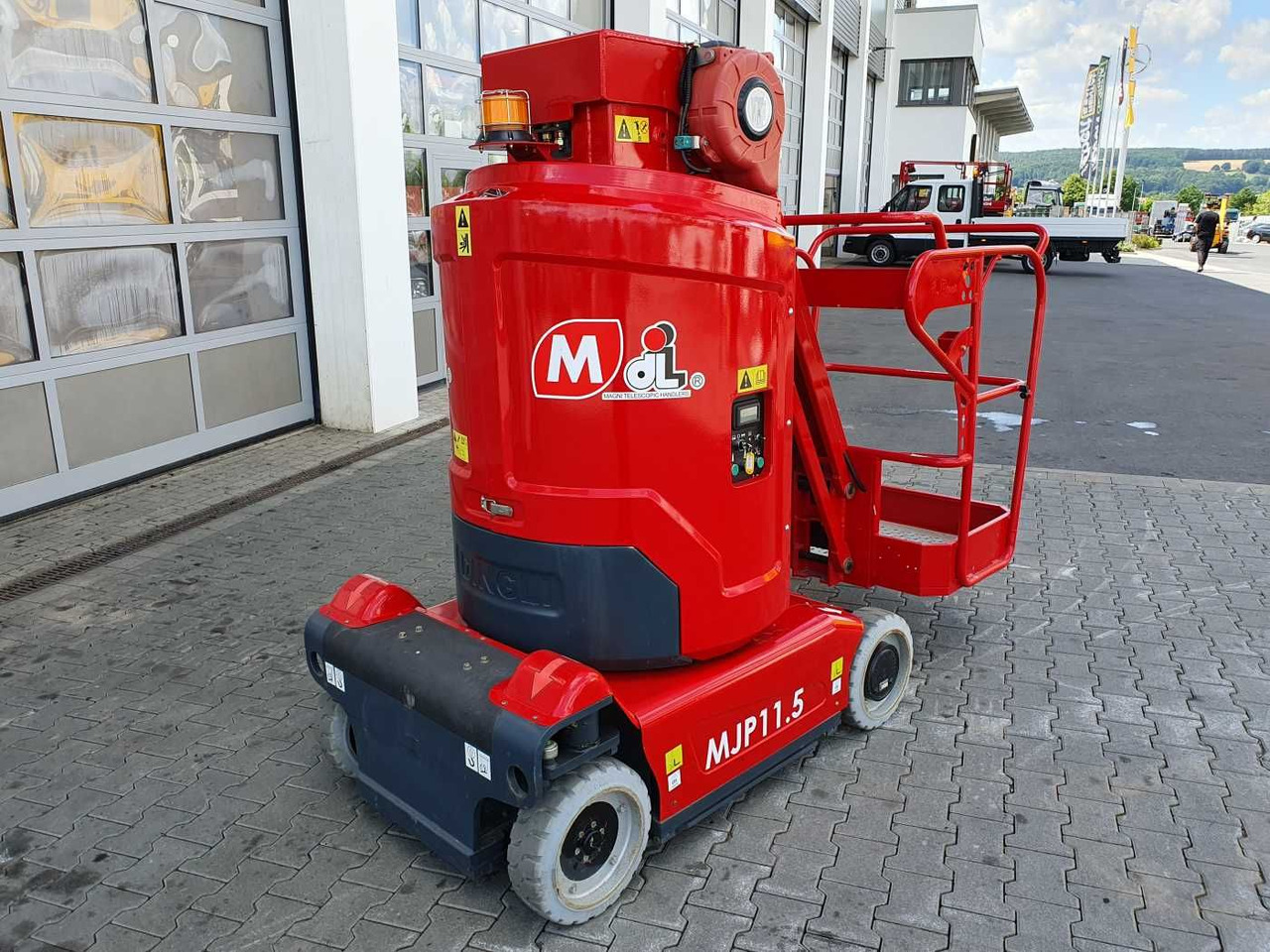Magni MJP11.5 / Mastbühne / 11,2m! / nur 49h! - Autoplošina: obrázek 3 Magni MJP11.5 / Mastbühne / 11,2m! / nur 49h! - Autoplošina: obrázek 3