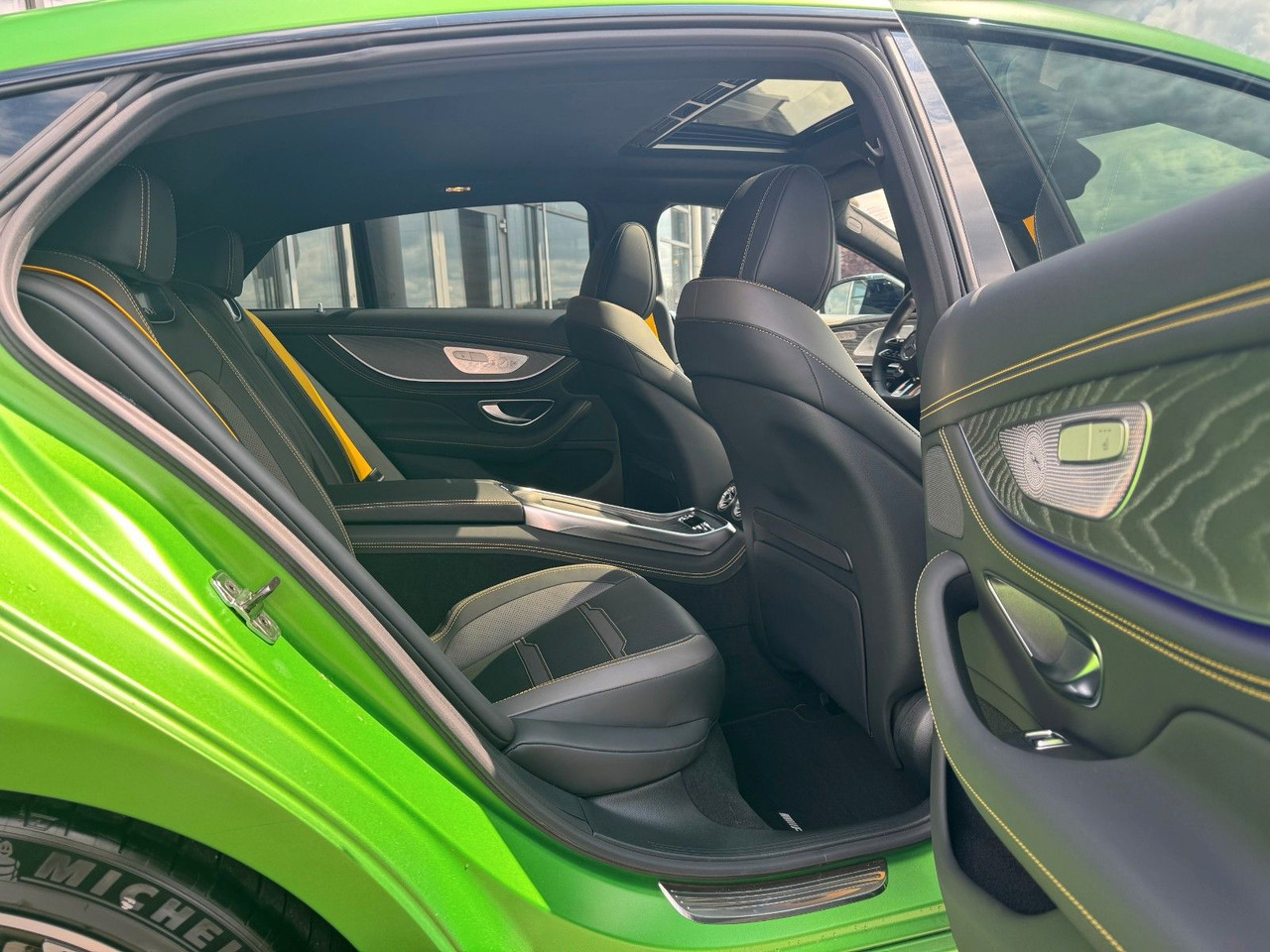 Coupe Mercedes-Benz AMG GT S AirM+Burm+Standh+HUD+360+VOLL: obrázek 6