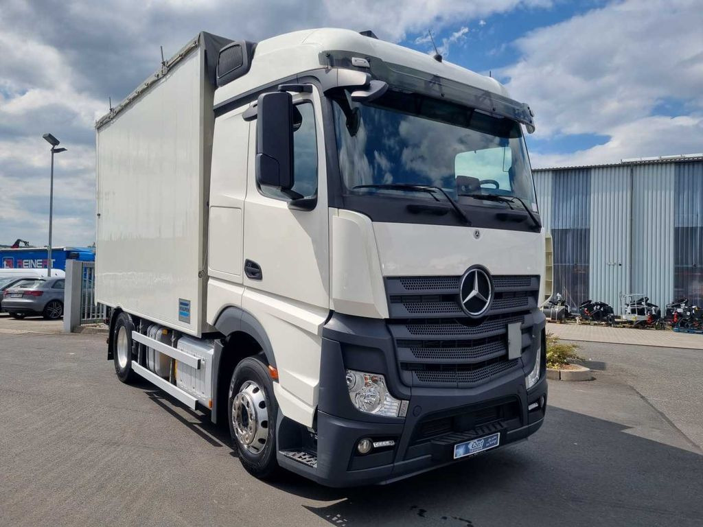 Mercedes-Benz Actros 1845 L 4x2 Standklima SoloStar Retarder - Sklápěč: obrázek 2 Mercedes-Benz Actros 1845 L 4x2 Standklima SoloStar Retarder - Sklápěč: obrázek 2