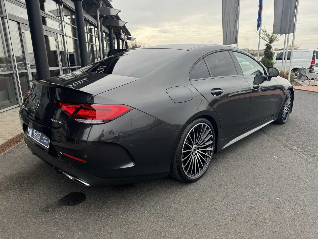 Mercedes-Benz CLS 400d AMG+Burmester+AirM+360+ Memory+Night - Osobní auto: obrázek 4 Mercedes-Benz CLS 400d AMG+Burmester+AirM+360+ Memory+Night - Osobní auto: obrázek 4