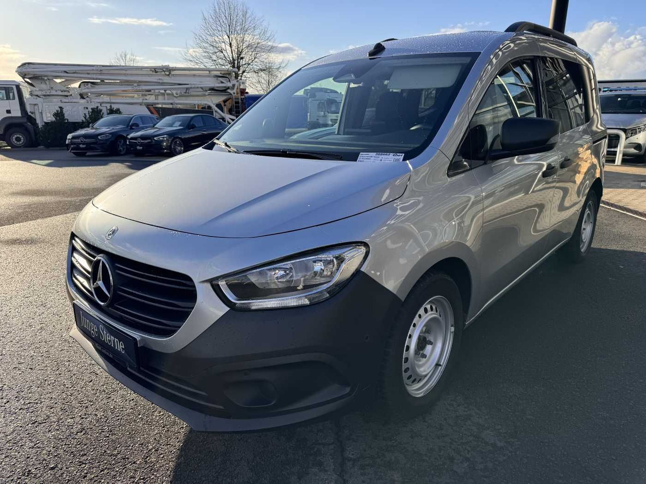 Mercedes-Benz Citan 110 CDI Tourer Klima AHK Kamera MBUX Tempo - Mikrobus: obrázek 3 Mercedes-Benz Citan 110 CDI Tourer Klima AHK Kamera MBUX Tempo - Mikrobus: obrázek 3