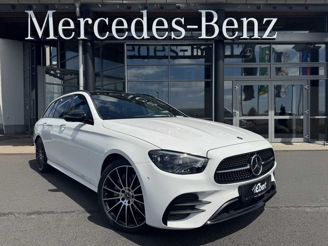 Mercedes-Benz E 300d 4M AMG+Pano+Burm+AHK+360+HUD+ - Osobní auto: obrázek 1 Mercedes-Benz E 300d 4M AMG+Pano+Burm+AHK+360+HUD+ - Osobní auto: obrázek 1